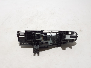 Mercedes Benz C-Class 206 (2021–2026) Rear side door exterior handle and its parts - 3