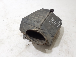 RENAULT Megane II (2002–2009) Luftfiltergehäuse 8200202323 - 3