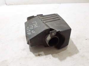 RENAULT Megane II (2002–2009) Luftfiltergehäuse 8200202323 - 4