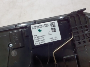 Mercedes Benz C-Class 206 (2021–2026) Muu valgustus A0009006240 - 2