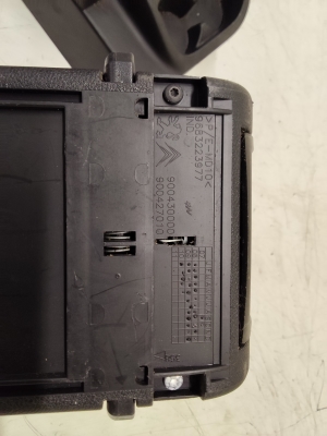 Citroen Berlingo (2008–2018) Mittelkonsole 9683223977 - 2