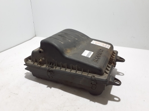 RENAULT Mascott (1999–2010) Luftfiltergehäuse 5010317945 - 2