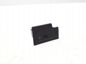 USB port - A2066800306