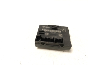 Steuergerät für hintere Seitentür - 8X0959795C