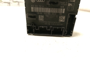 AUDI Q3 8U (2011–2018) Front door control unit 8X0959792H - 4