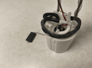 AUDI Q3 8U (2011–2018) Kütusepump paagis 5N0919087H - 2