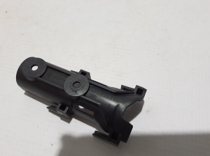 AUDI A6 C8 (2018–2025) Halter Scheinwerferwaschdüse 4K0955775 - 3