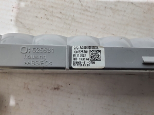 Mercedes Benz C-Class 206 (2021–2026) Täiendav pidurituli A0999066504 - 4