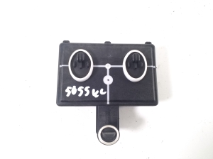 AUDI e-tron SUV (2018–2026) Rear side door control unit 4M0959595N - 2