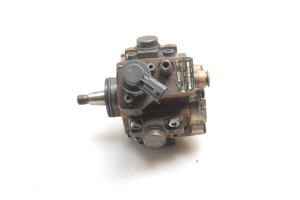 Kia Sportage (2010–2016) Kütusepump 331002A420 - 2