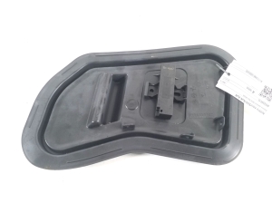   Other part of rear side door  - 4KE839915 