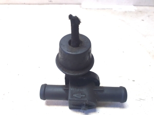 Volkswagen Transporter T4 (1990–2003) Sonstiges Ventil 701121805 - 2