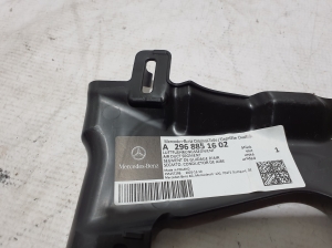 Radiator air deflector - A2968851602