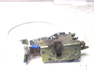 Mercedes Benz Sprinter 902 (2000–2006) Front door lock A9017201535 - 5