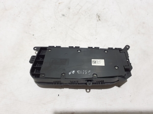 BMW X3 G01 (2017–2026) Front seat control switch 9390106 - 3