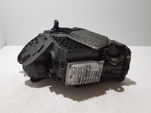 Mercedes Benz C-Class 206 (2021–2026) Esituli A2069068003 - 3