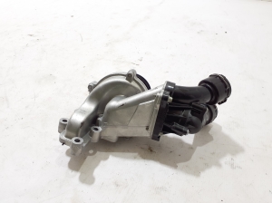 Mercedes Benz C-Class 206 (2021–2026) Veepump A6542011000 - 5