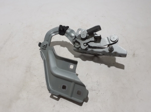 Mercedes Benz C-Class 206 (2021–2026) Hood hinge A2068803801 - 3