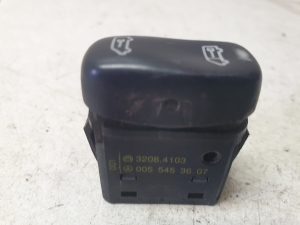 Mercedes Benz Sprinter 902 (2000–2006) Door lock/unlock switch 0055453607 - 4