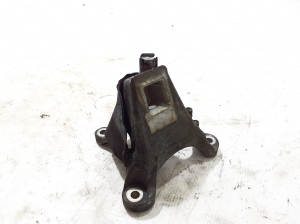 BMW X3 G01 (2017–2026) Engine bracket 8743652 - 3