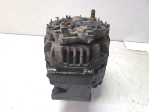 Mercedes Benz Sprinter 902 (2000–2006) Alternator R517534C - 2