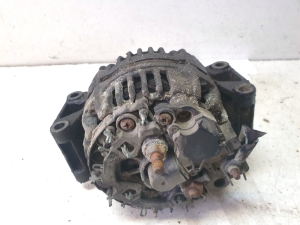 Mercedes Benz Sprinter 902 (2000–2006) Alternator R517534C - 3