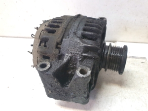 Mercedes Benz Sprinter 902 (2000–2006) Alternator R517534C - 8