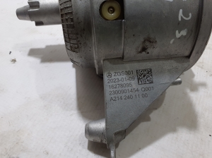 Mercedes Benz C-Class 206 (2021–2026) Mootoripadi A2142401100 - 3