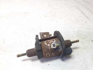 BMW 7 SERIJA E65 (2001–2008) Webasto kütusepump 8379877 - 3
