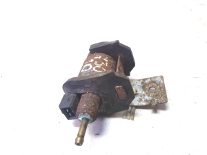 BMW 7 SERIJA E65 (2001–2008) Webasto kütusepump 8379877 - 5