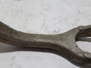 Mercedes Benz C-Class 206 (2021–2026) Tagumine õõtshoob A2063520500 - 2