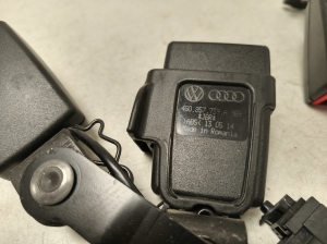 AUDI Q3 8U (2011–2018) Sicherheitsgurtschloss hinten 4G0857739A - 4