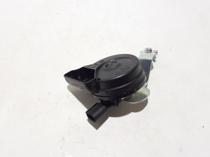 Mercedes Benz C-Class 205 (2014–2021) Hupe A2055421700 - 3
