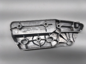 Mercedes Benz CLE C236 (2023–2026) Kühlerhalter A2366220600 - 3