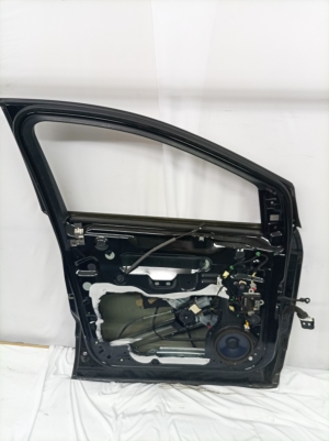 Ford Kuga (2012–2019) Priekšējās durvis 1910931 - 4