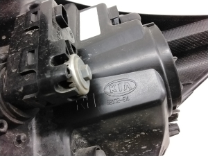Kia Soul (2014–2019) Scheinwerfer und seine Teile 92102E4 - 6