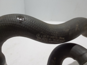 Mercedes Benz C-Class 206 (2021–2026) Jahutusradiaatori voolik A2065010400 - 2