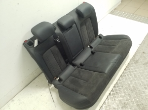 AUDI e-tron SUV (2018–2026) Rear seat and its components - 2