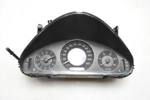 Kombiinstrument - A2115405611
