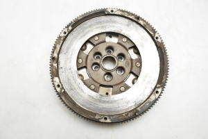 Volant moteur - 03L105266AD