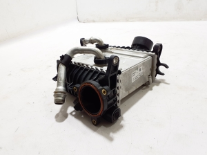 Mercedes Benz GLE-Class 167 (2019–2026) Vahejahuti radiaator A6540107406 - 3