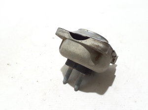 Mercedes Benz GLE-Class 167 (2019–2026) Gearbox mount A1672406200 - 3