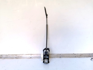 Volkswagen Golf VII (2012–2026) Front door exterior handle bracket 5N0837885H - 2