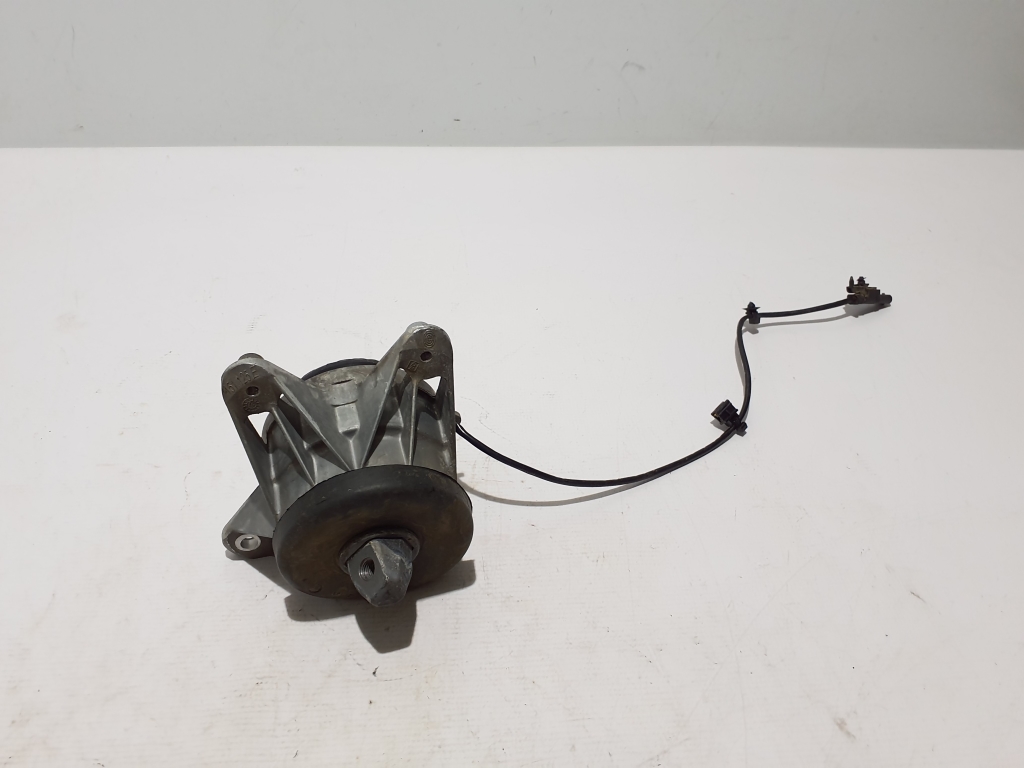 Mercedes Benz GLE-Class 167 (2019–2026) Engine mount A1672405700 Mercedes Benz GLE-Class 167 (2019–2026) Engine mount A1672405700