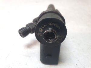Mercedes Benz Sprinter 902 (2000–2006) Kütusepihusti 0986435053 - 4