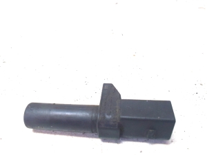 Mercedes Benz Sprinter 902 (2000–2006) Kurbelwellensensor A0031532728 - 4