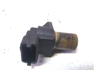 Mercedes Benz Sprinter 902 (2000–2006) Nockenwellensensor A0031539728 - 3
