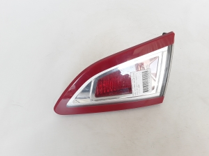  Rear light on cover 