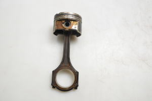 Mercedes Benz E-Class W212 (2009–2015) Kolb ja selle osad A2710306217 - 3
