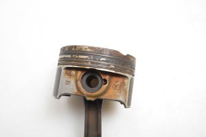Mercedes Benz E-Class W212 (2009–2015) Kolb ja selle osad A2710306217 - 4